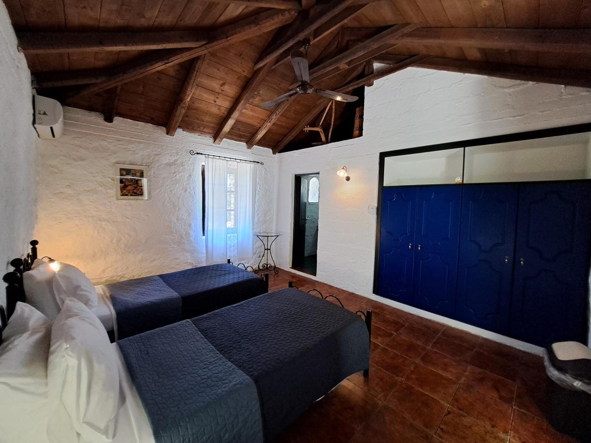 Tsivouli Accommodation Lithakia  外观 照片