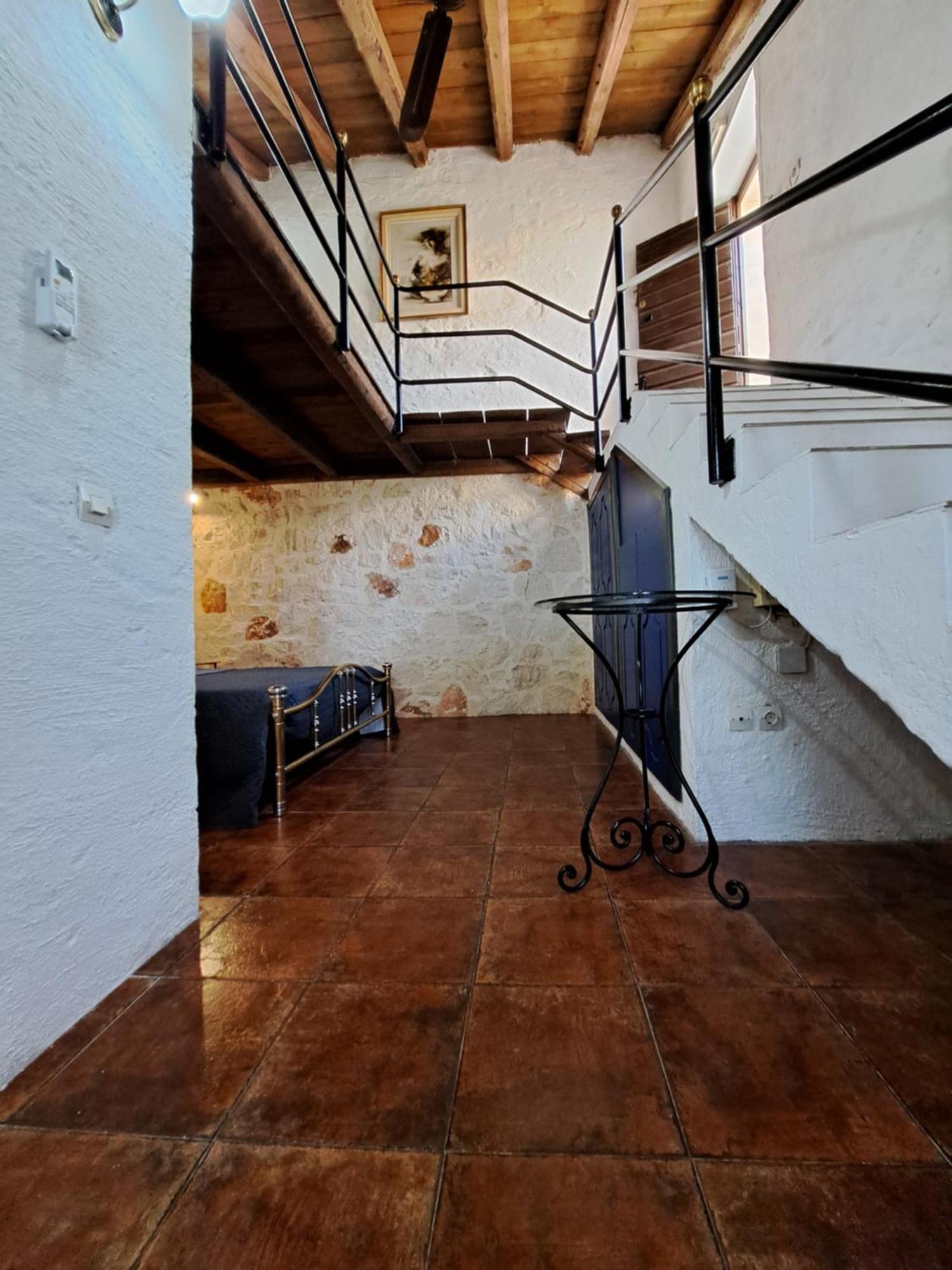 Tsivouli Accommodation Lithakia  外观 照片