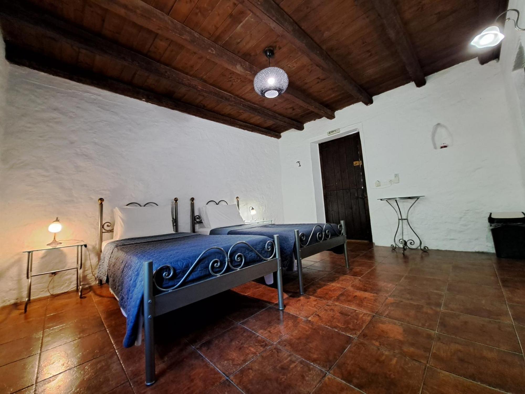 Tsivouli Accommodation Lithakia  外观 照片