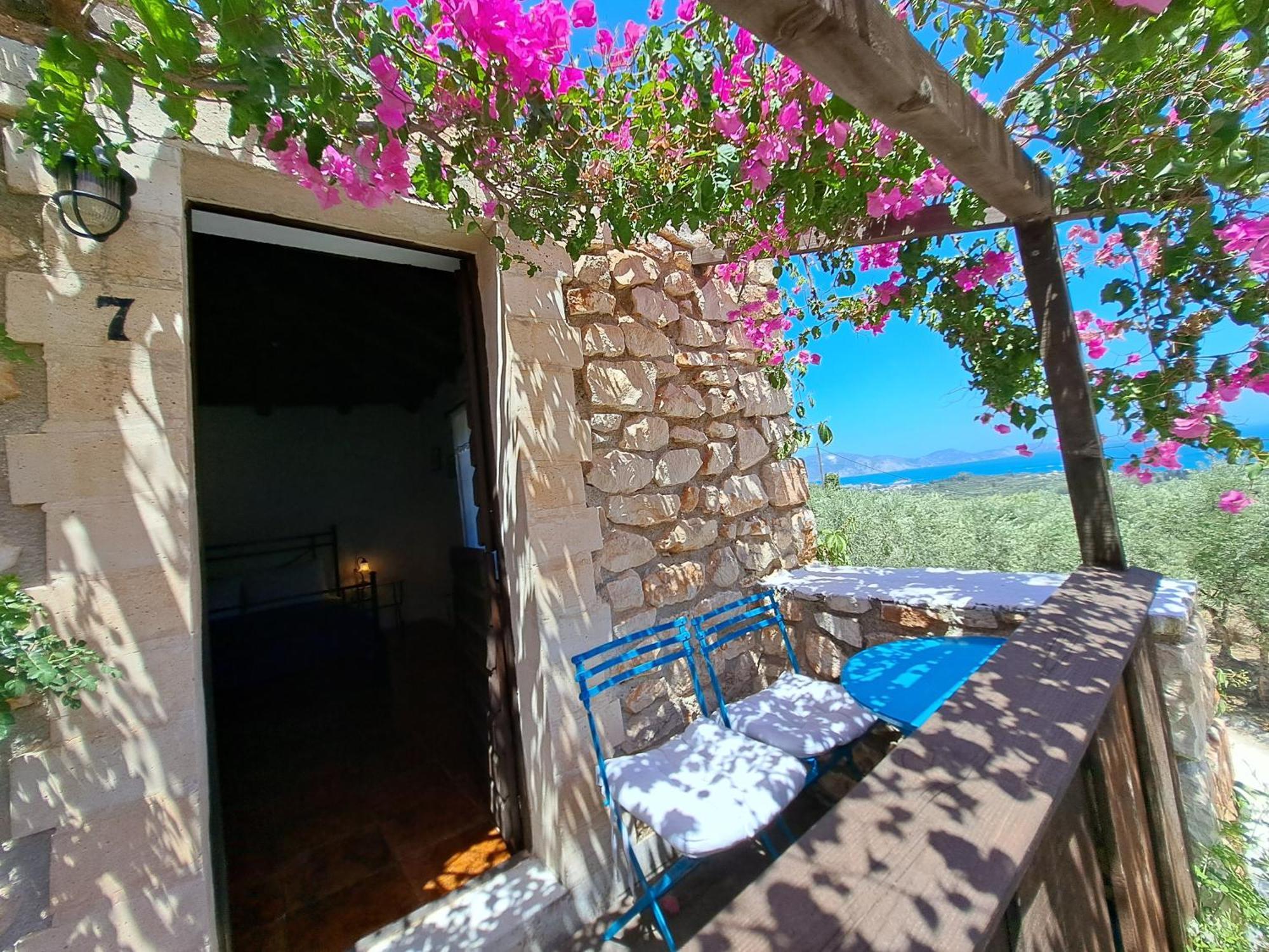 Tsivouli Accommodation Lithakia  外观 照片